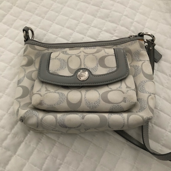 Coach Handbags - Coach Crossbody